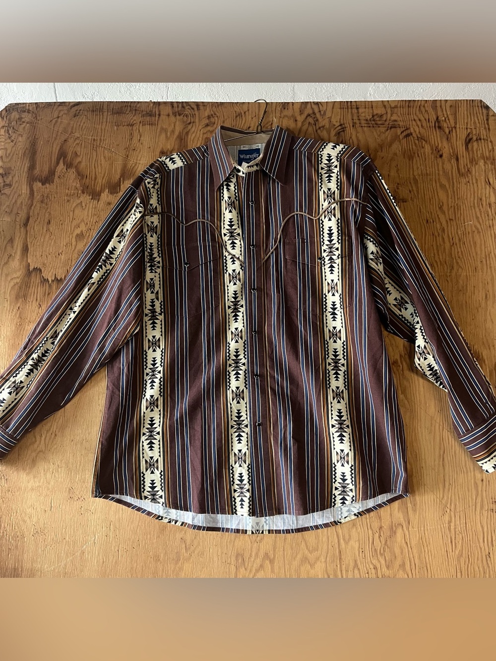 Wrangler Western Shirt Mens XL Pearl Snap Southwestern Aztec Stripe Brown Cowboy